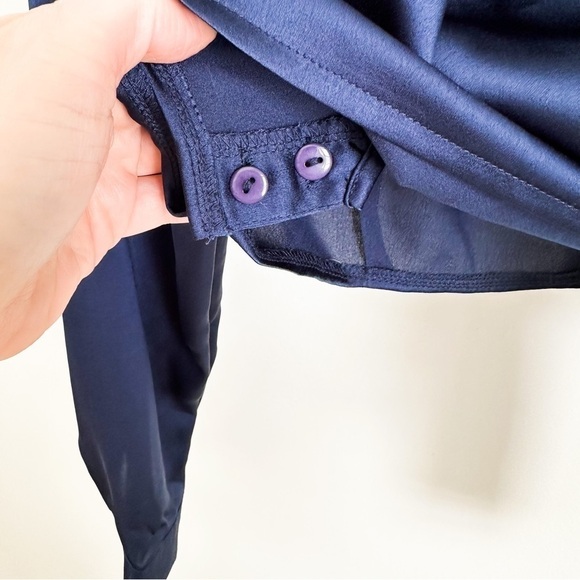 NWOT Missguided Dark Midnight Blue Satin Cropped Wrap Blouse Top - Picture 8 of 9